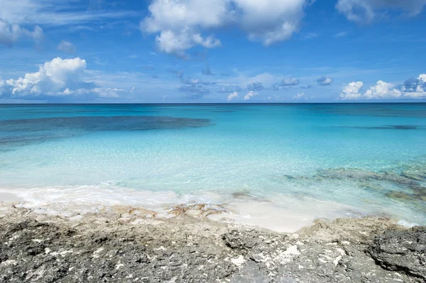 Rock, Sea and Sky — Stock Photo, Image