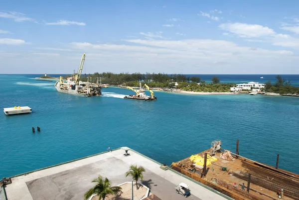 Vue Aérienne Une Jetée Navires Industriels Intérieur Port Nassau Bahamas — Photo