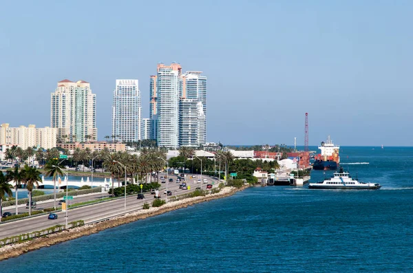 View Miami Main Channel Miami Beach Skyline Background Florida —  Fotos de Stock