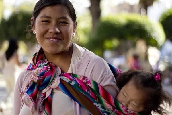 Bolivian mom — Stock Photo, Image