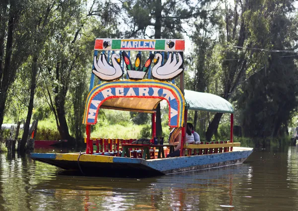 Trajinera mexicana — Fotografia de Stock