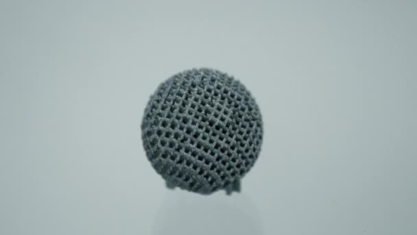 Modelo impreso en impresora 3D para macro de primer plano de metal. Modelo tridimensional — Vídeos de Stock