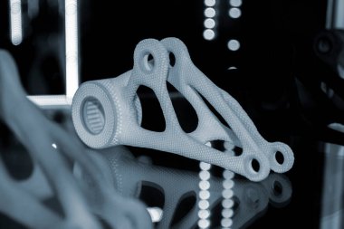 Podyum tozundan çıkan 3D yazıcıya basılmış plastik model..