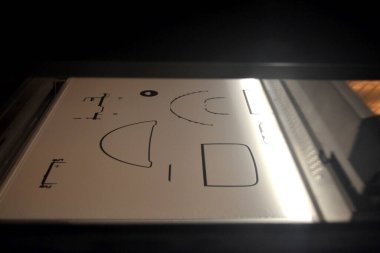 Endüstriyel toz 3D yazıcı yazıcı, yazıcıya yakın çekim. Çoklu Jet Füzyon MJF