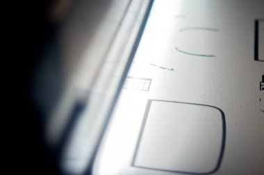 Endüstriyel toz 3D yazıcı yazıcı, yazıcıya yakın çekim. Çoklu Jet Füzyon MJF