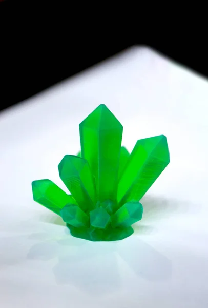 摘要打印在3D打印机上的摘要型号。对象光聚合物 — 图库照片