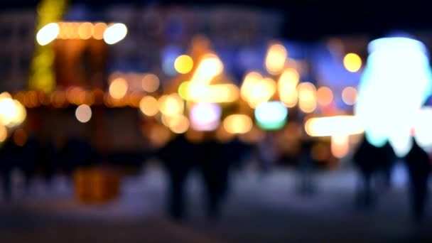 Unscharfer Hintergrund Menschen Gehen Der Winternacht Auf Dem Stadtplatz Spazieren — Stockvideo