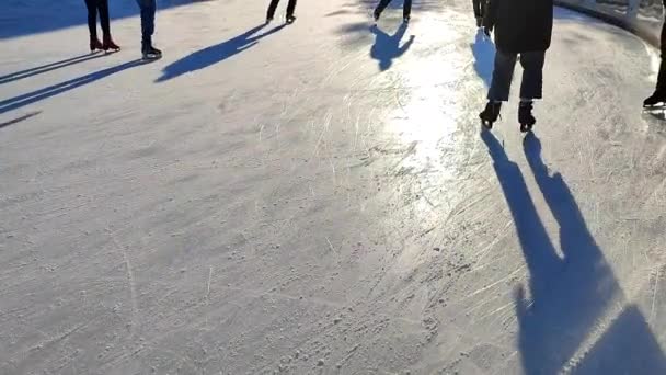 People Skating Public Open Air Ice Skating Rink City Sunny — Stock video