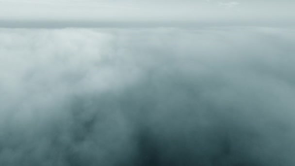 Aerial Drone View Flight Fog Flight White Fluffy Fog Mist — Vídeo de stock