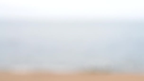 Blurred Background Sea Sea Waves Sandy Beach Sky Cloudy Weather — Vídeos de Stock