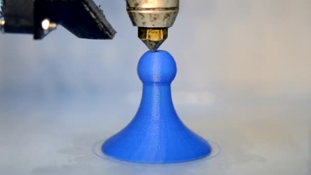 Impresora Funcionamiento Cerca Impresión Tridimensional Automática Realiza Modelado Plástico Laboratorio — Vídeo de stock