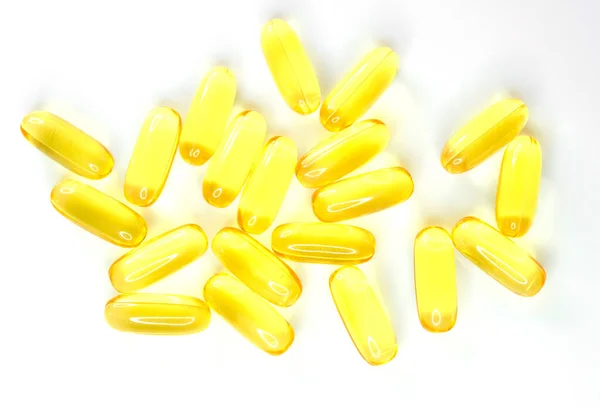 Rybí Olej Srdce Tablety Izolované Bílém Pozadí — Stock fotografie