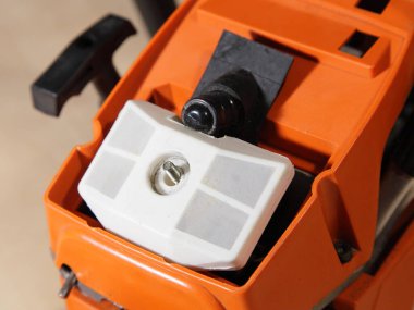 Güçlü elektrikli testere hava filtresi - güvenlik kullanımı için kontrol, bakım ve temizlik elektrikli aletleri