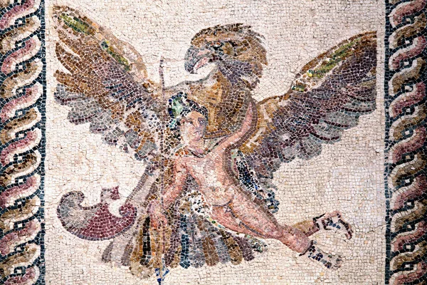 Mosaico romano de Ganímedes y el águila — Foto de Stock