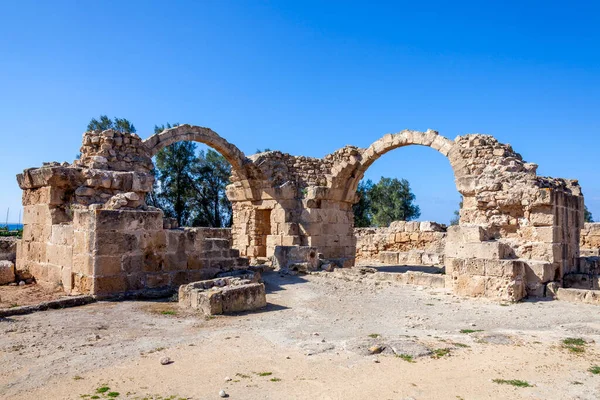 Руины Саранда Колонес Saranta Kolones Внутри Археологического Парка Като Пафос — стоковое фото