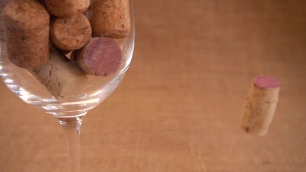 Wine Corks Fall Burlap Background Wineglass Slow Motion — Vídeo de Stock