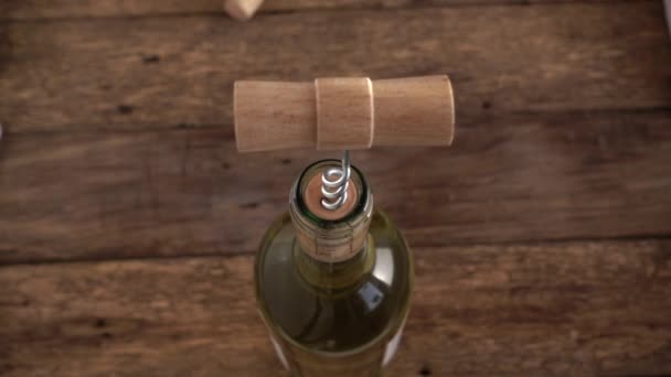 Wine Corks Fall Old Wooden Board Background Corkscrew Stuck Bottle — Vídeo de Stock