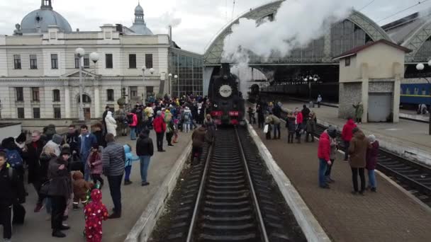 Lviv Ukraine January 2022 Retro Steam Locomotive Prepares Leave Station — Stockvideo