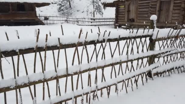 Vanha Ukrainalainen Perinteinen Vuosikerta Kylä Arkkitehtuurin Osatekijät — kuvapankkivideo