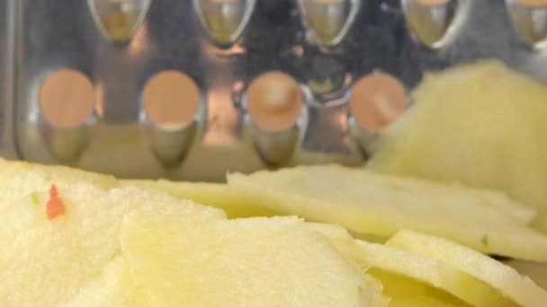 Cook Cuts Apple Grater — Stock Video