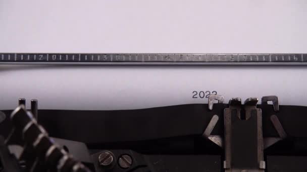 Typing Phrase 2022 Russian Invasion Ukraine Retro Typewriter — Stock Video