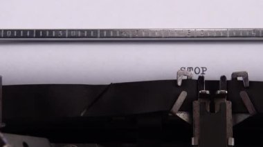 Retro daktiloda 