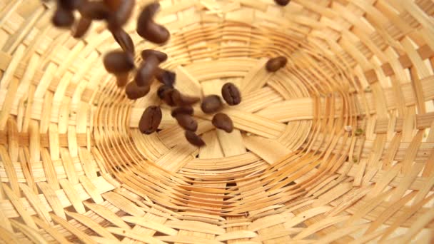 Falling Coffee Beans Wicker Basket Slow Motion — ストック動画