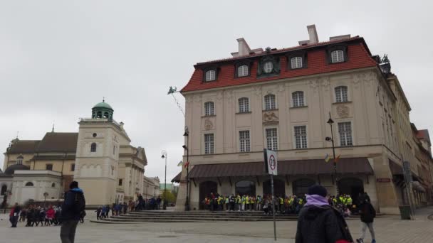 Warsaw Poland April 2022 People Groups Children City Tours Castle — Wideo stockowe