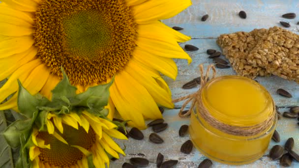 Sunflower Products Based Honey Vegetable Oil Seeds Sweets — Stock videók