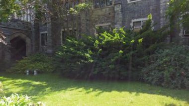 Interior garden at one of the Knox College's quadrangles. Knox College is a postgraduate theological college of the University of Toronto in Toronto, Ontario, Canada.