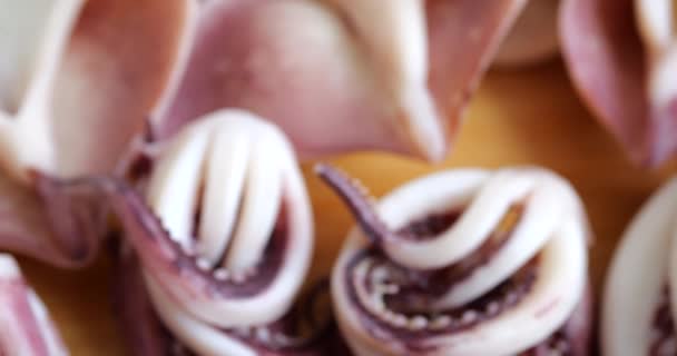 Tentacles Carcass Boiled Squid Cutting Board — Wideo stockowe