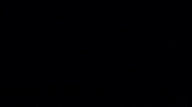 Gece gökyüzünde şimşek.