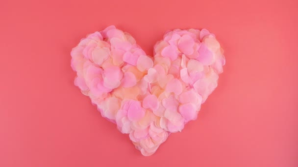 Heart Shaped Confetti Flies Wind Slow Motion — Vídeo de Stock