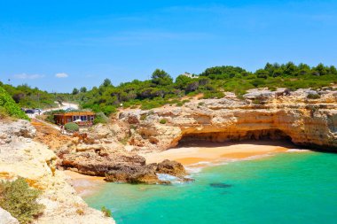 Portekiz, Algarve 'deki Deniz Kayalıkları Panoraması