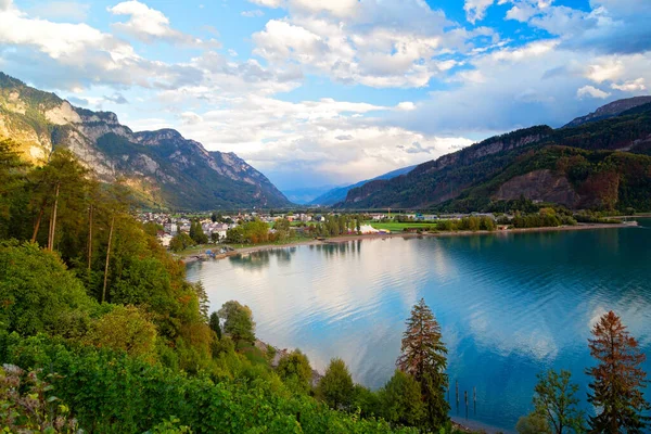 Lago Walensee Los Alpes Suizos Suiza —  Fotos de Stock