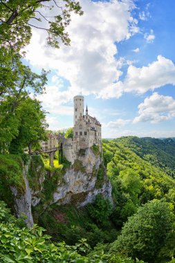 Lichtenstein Şatosu, Almanya 'nın panoramik manzarası