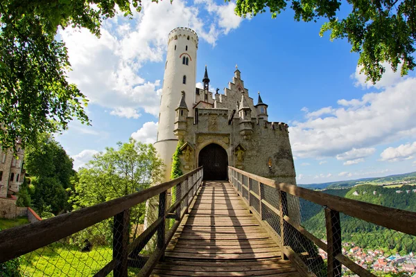 Lichtenstein Şatosu, Almanya 'nın panoramik manzarası
