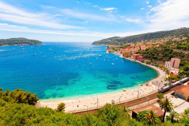 Villefranche-sur-mer 'in panoramik manzarası, Fransız Rivierası, Fransa