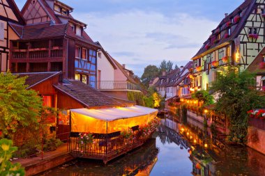 Fransa 'nın Alsace kentindeki Picturesque Village Colmar
