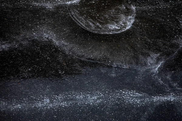 Темний Абстрактний Фон Потоку Води Автомобільній Дорозі Важкому Дні Горизонтальний — стокове фото