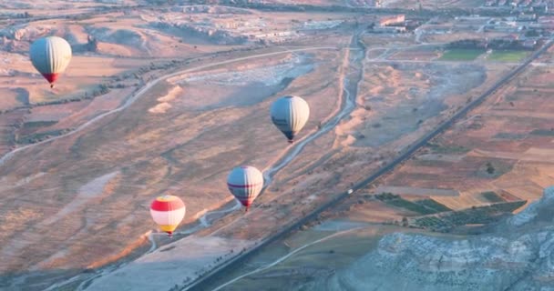 Heißluftballonfahrt Über Dem Goreme Tal Kappadokien — Stockvideo