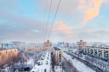 Kışın yukarıdan St. Petersburg 'un yerleşim bölgesi