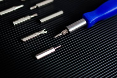 screwdrivers and other tools for the repair of household and electronic appliances 