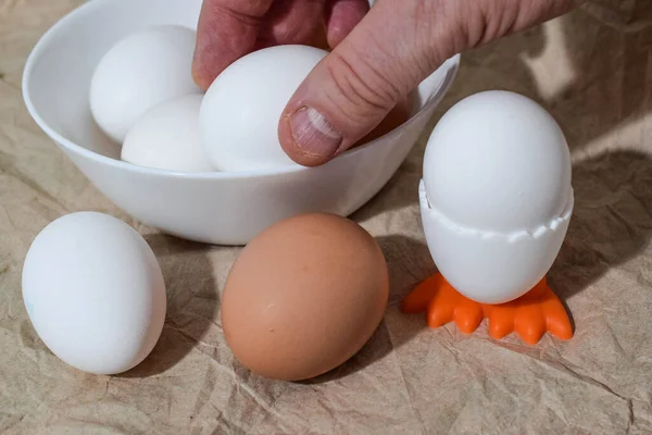 Eieren Van Verschillende Kleuren Verspreid — Stockfoto