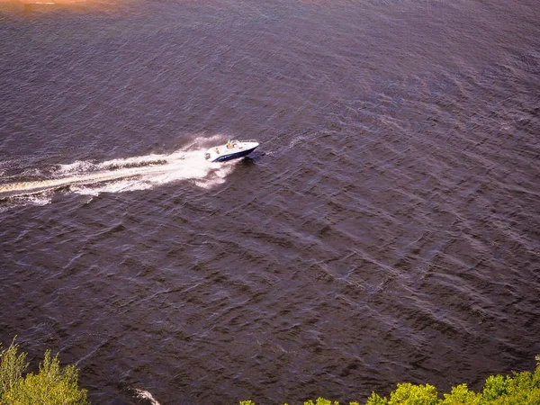 Krajina Pohled Řeku Volha Lodě Jít Řece Lidé Dělat Vodní — Stock fotografie
