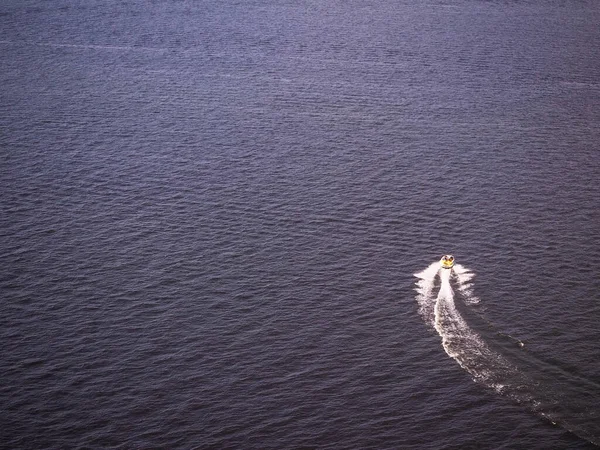 Krajina Pohled Řeku Volha Lodě Jít Řece Lidé Dělat Vodní — Stock fotografie