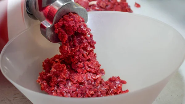 Cooking Minced Meat Kitchen Meat Grinder — Stock Photo, Image
