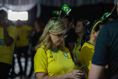 PAULO, BRAZIL - 22 Ekim 2022, Brezilya cumhurbaşkanlığı için mevcut başkan ve aday Jair Messias Bolsonaro, bu Cumartesi Guarulhos 'ta bir miting düzenledi (22))