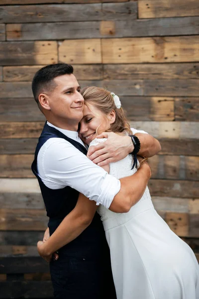 Joven Pareja Ucraniana Día Boda — Foto de Stock