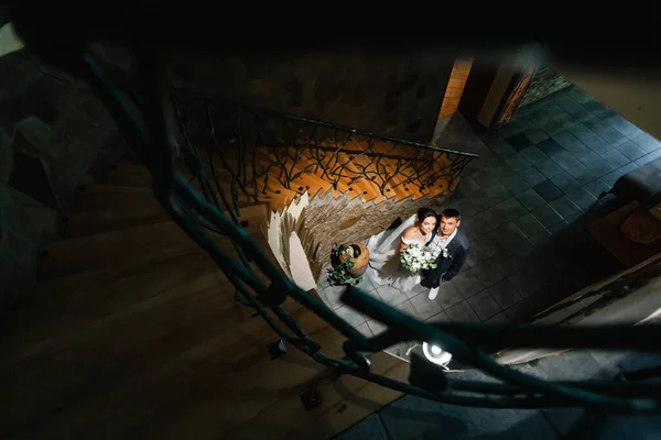 Bride Groom Walk Corridor View — Fotografia de Stock